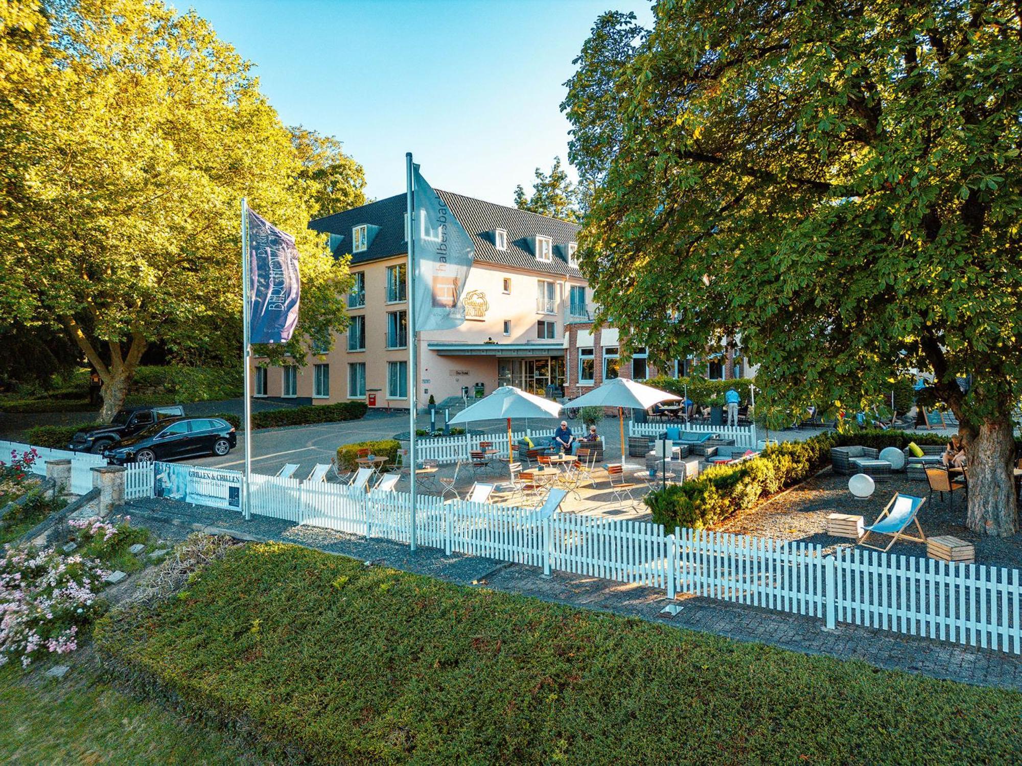Parkhotel Berghoelzchen 4*